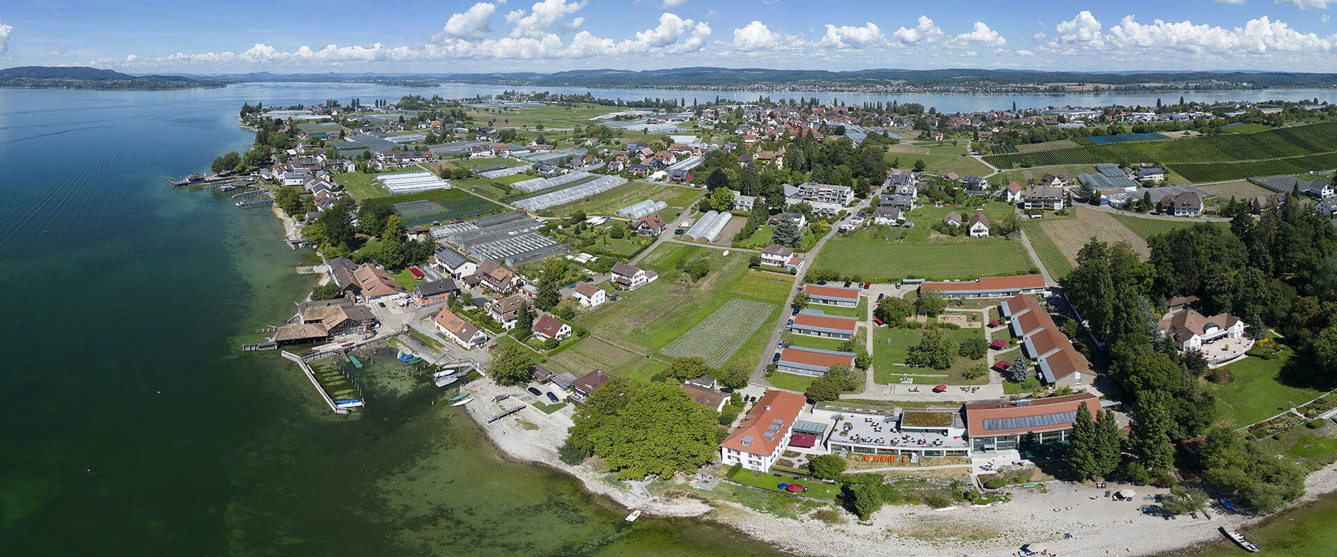 Blick von oben auf Insel Reichenau